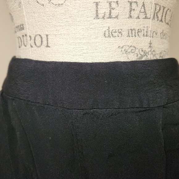 Oakley black athletic shorts - Picture 7 of 8